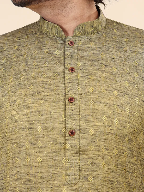 Mens_Cotton_Dobby_Woven_Design_Kurta