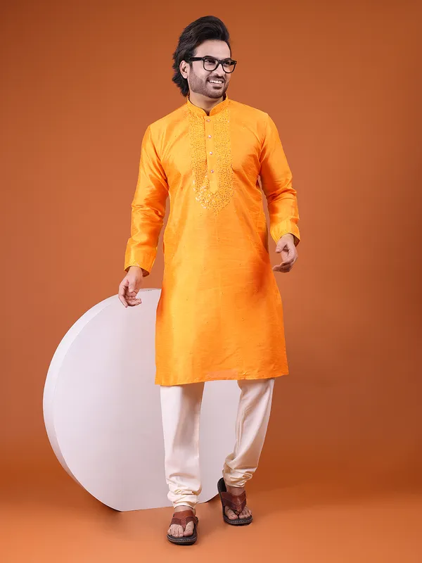 Mens_Art_Silk_Computer_Embroidary_with_Sequince_Work_Kurta