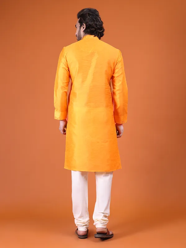 Mens_Art_Silk_Computer_Embroidary_with_Sequince_Work_Kurta
