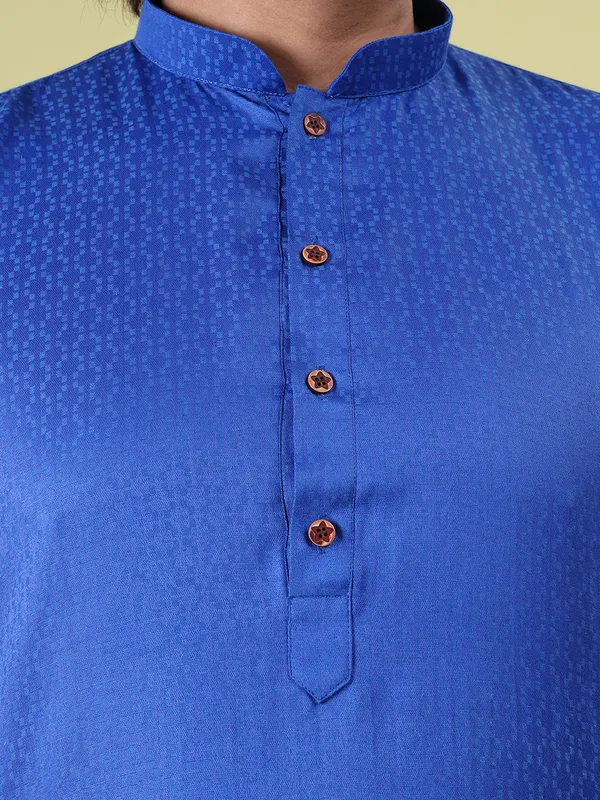 Mens_Cotton_Rayon_Self_Design_Kurta