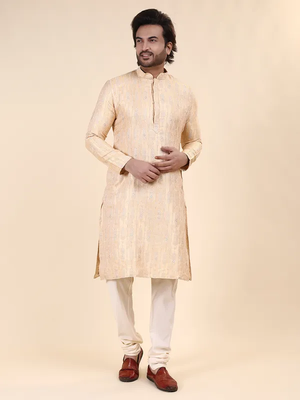 Mens_Handloom_Silk_Resham_and_Jari_Work_Kurta
