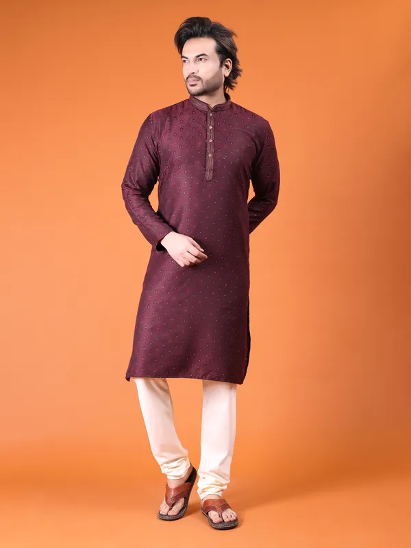 Mens_Cotton_Silk_Resham,Jari_with_Fancy_button_Kurta