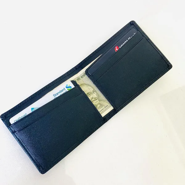 Minimalist_Wallet_Black