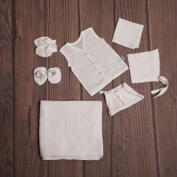 All_White_Hospital_Bag_Essentials