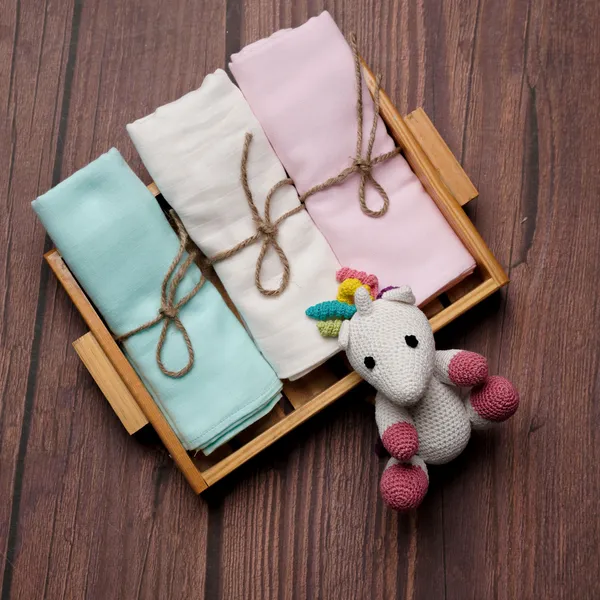 Aqua_White_Pink_Anti-Bacterial_and_Soft_Material_Swaddle