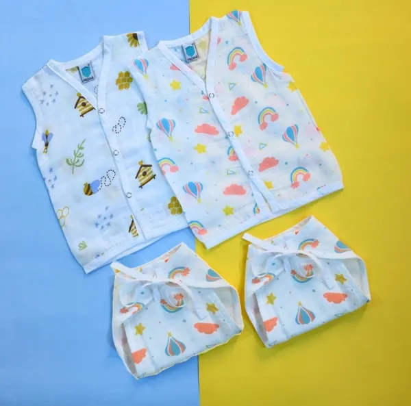 Anti-Bacterial_and_Soft_Material_Jhabla_&_Nappy_Set