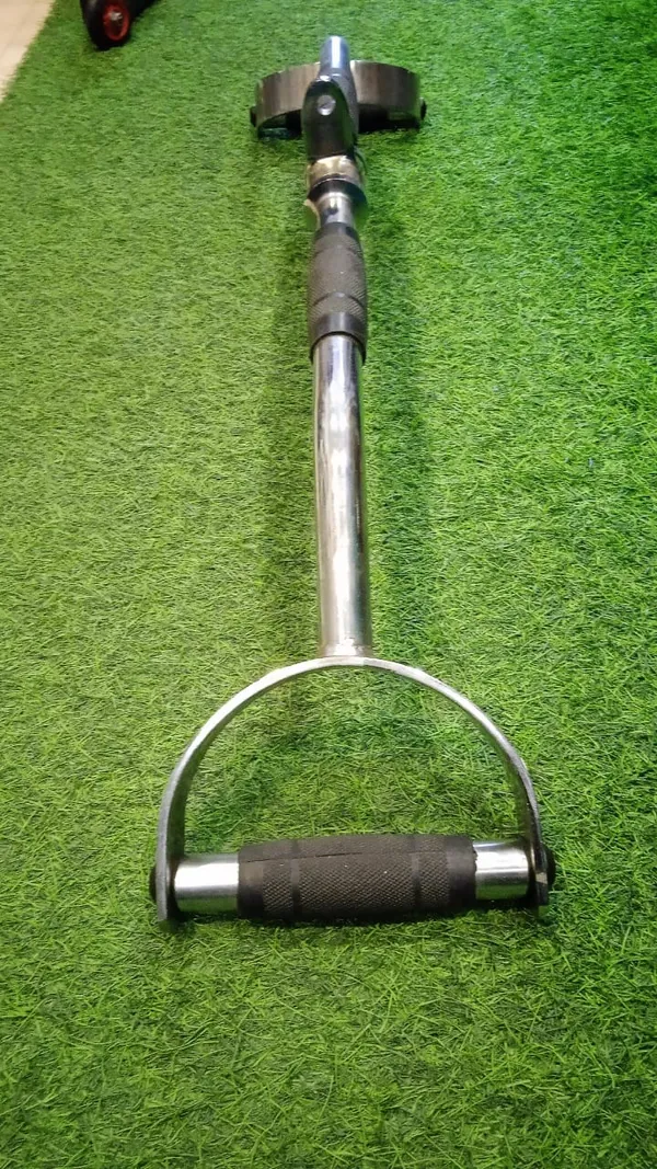 Chrome_With_Black_Rubber_Grips_Latpulldown_With_D_Handle