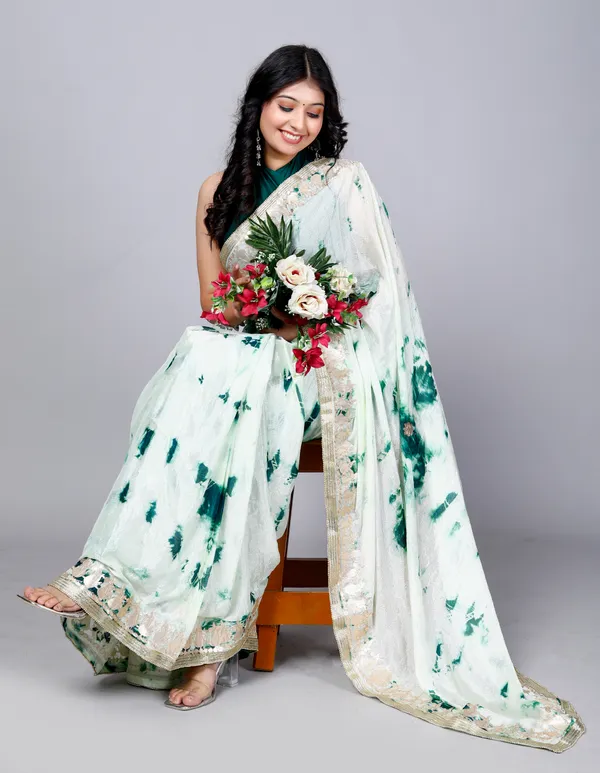 White_&_Red_Pure_Chiffon_Hand_Printed_Saree_|_With_Unstitched_Blouse_Piece