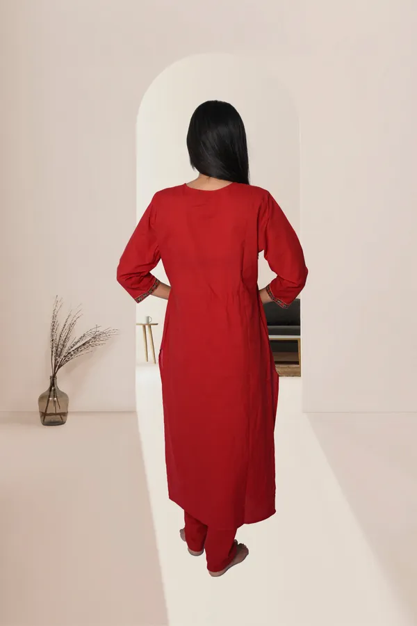 Red_Cotton_Printed_Salwar_Suit_For_Women