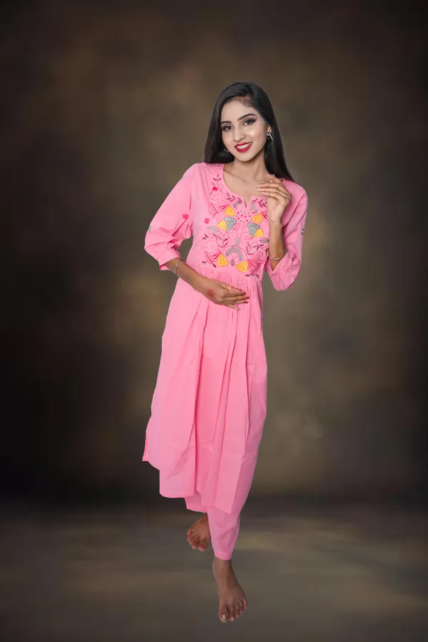 Pink_Embroidered_Cotton_Kurta_Set_With_Malmal_Dupatta_For_Women
