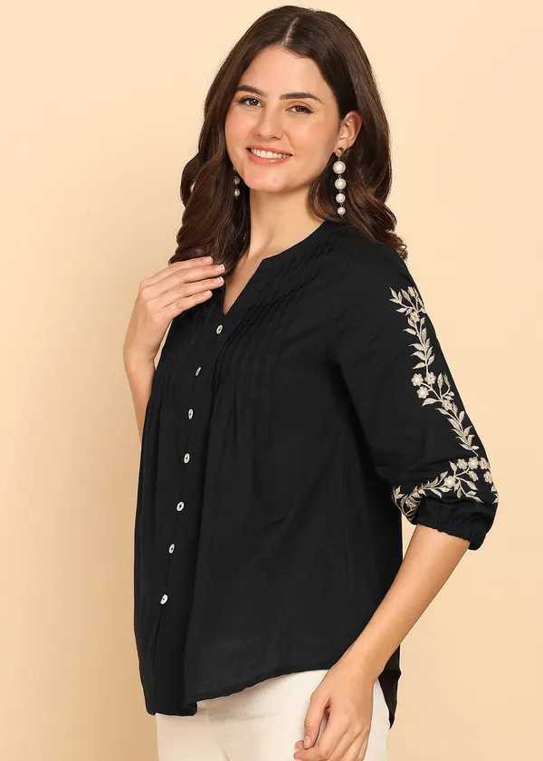 Black_Solid_Fit_And_Flare_Cotton_Stitched_Top_For_Women