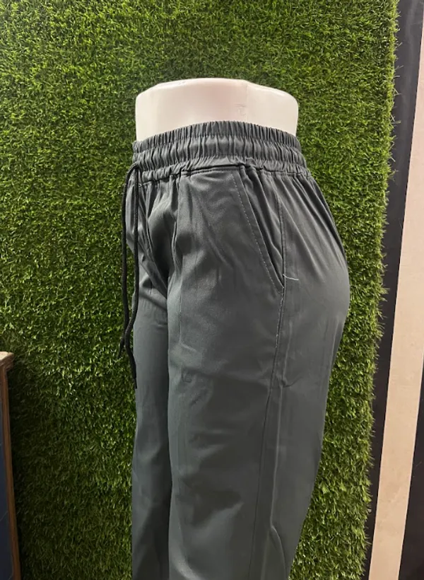 Dark_Grey_Breathable_Cotton_Straight_Fit_Pant_With_2_Pockets_For_Girls