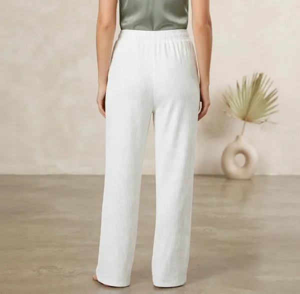Everyday_Ease_Loose-Fit_Trousers