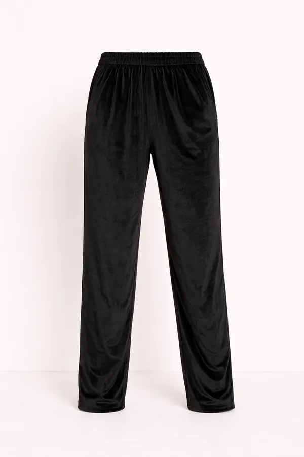 Soft_Touch_Velvet_Pocket_Lower