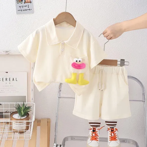 Cream_Trendy_&_Comfortable_Matching_Shorts_Set_For_Girls