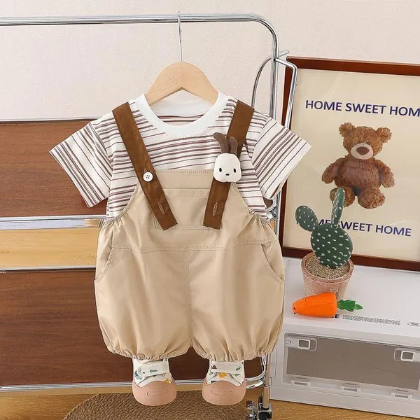 Brown_Trendy_&_Comfortable_Dungaree_Set_For_Girls