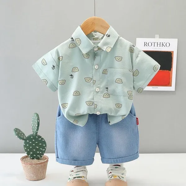 Green_Trendy_&_Comfortable_Shirt_Shorts_Set_For_Boys