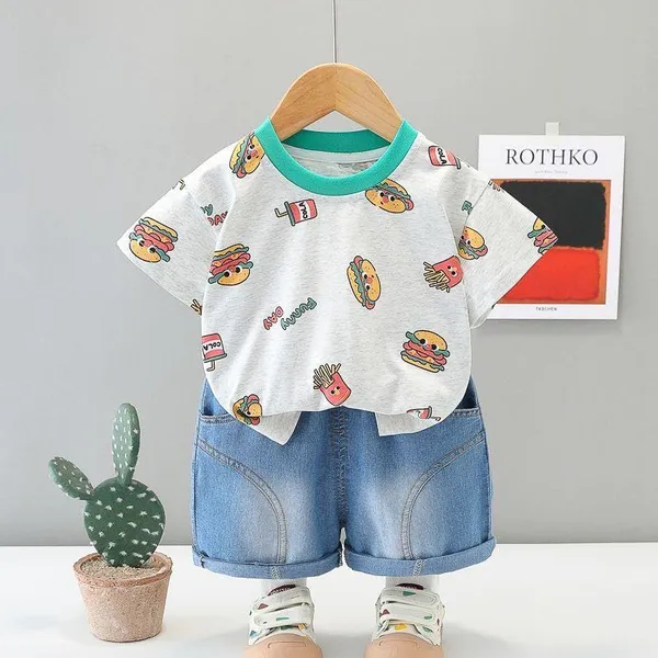 Grey_Trendy_&_Comfortable_Hamburger_Short_Set_For_Boys