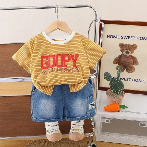 Yellow_Trendy_&_Comfortable_Striped_T-Shirt_Shorts_Set_For_Boys