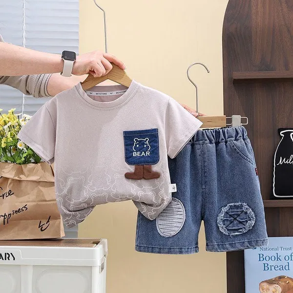Gray_Trendy_&_Comfortable_Bear_Denim_Shorts_For_Boys