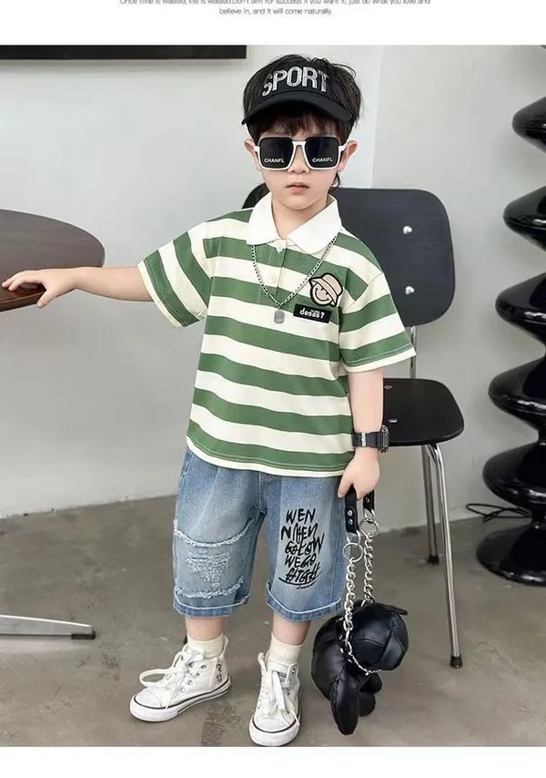 Green_Trendy_&_Comfortable_Monochrome_Shorts_Set_For_Boys