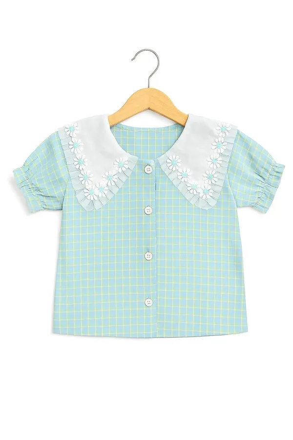 Green_Trendy_&_Comfortable_Daisy_Collar_Top_&_Shorts_Set_For_Girls