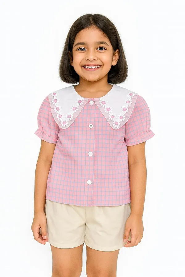 Pink_Trendy_&_Comfortable_Daisy_Collar_Top_&_Shorts_Set_For_Girls