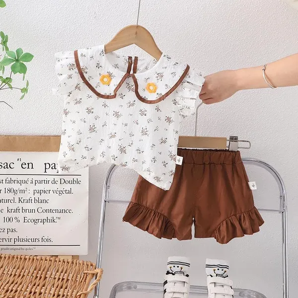White_Trendy_&_Comfortable_Peter_Pan_Collared_Shorts_Set_For_Girls