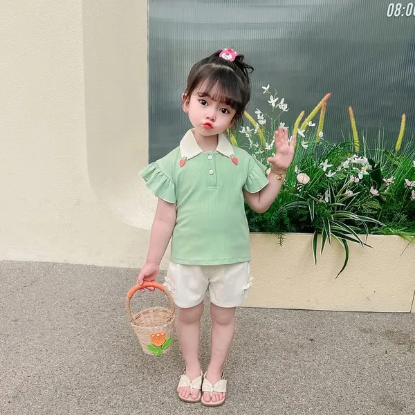 Green_Trendy_&_Comfortable_T-Shirt_&_Shorts_For_Girls
