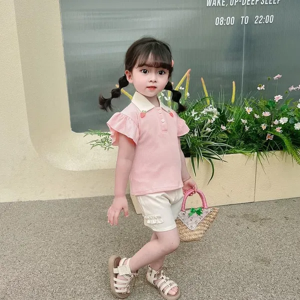 Pink_Trendy_&_Comfortable_T-Shirt_&_Shorts_For_Girls