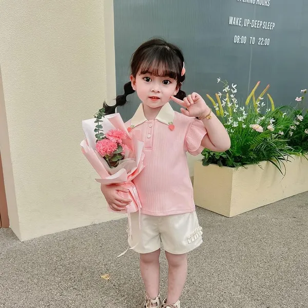 Pink_Trendy_&_Comfortable_T-Shirt_&_Shorts_For_Girls