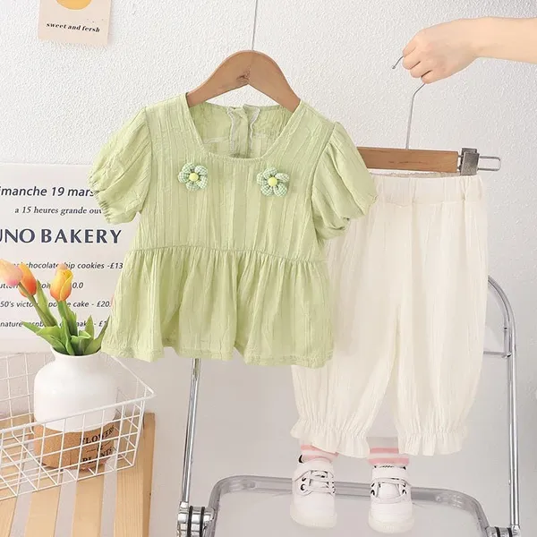 Green_Trendy_&_Comfortable_Floral_Ruffle_Set_For_Girls