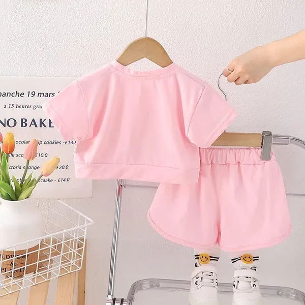 Pink_Trendy_&_Comfortable_Lucky_Cycle_Shorts_Set_For_Girls
