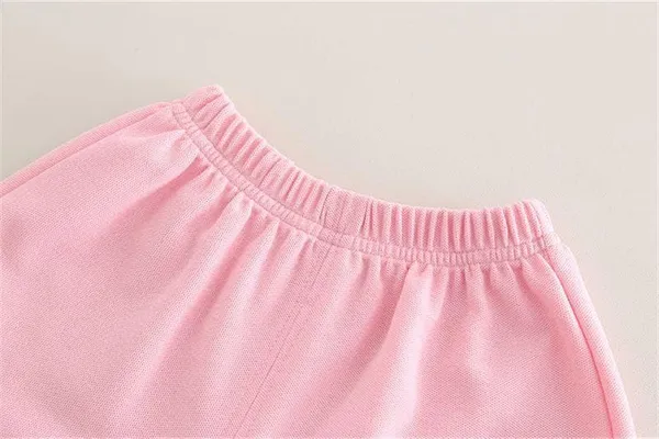 Pink_Trendy_&_Comfortable_Flower_Buttons_Shorts_Set_For_Girls