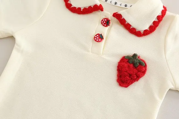 Cream_Trendy_&_Comfortable_Strawberry_Shorts_Set_For_Girls