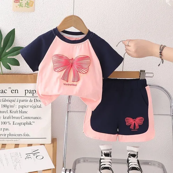 Pink_Trendy_&_Comfortable_Bow_T-Shirt_Shorts_Set_For_Girls