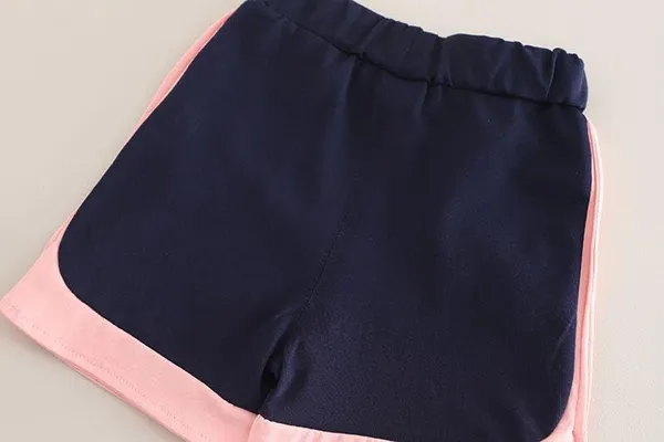 Pink_Trendy_&_Comfortable_Bow_T-Shirt_Shorts_Set_For_Girls