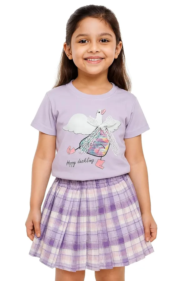 Lavender_Trendy_&_Comfortable_Duckling_Day-Dream_Skirt_And_T-Shirt_Set_For_Girls