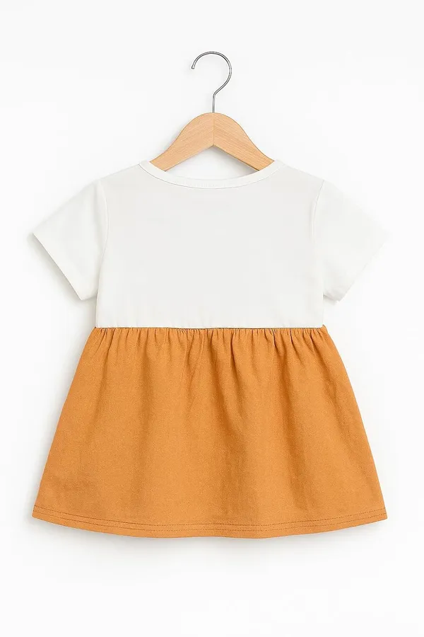 Brown_Trendy_&_Comfortable_Ducky-Applique_Pink_Pinafore_&_Peter-Pan_Tee_For_Girls
