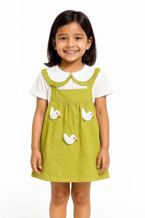 Green_Trendy_&_Comfortable_Ducky-Applique_Pink_Pinafore_&_Peter-Pan_Tee_For_Girls