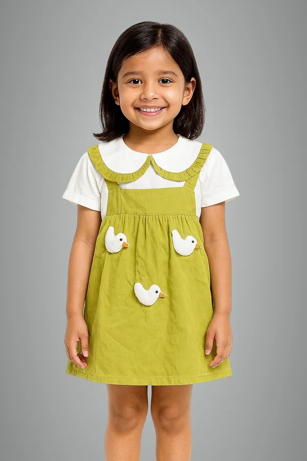 Green_Trendy_&_Comfortable_Ducky-Applique_Pink_Pinafore_&_Peter-Pan_Tee_For_Girls