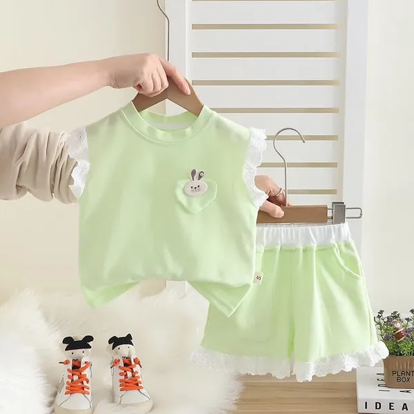 Green_Trendy_&_Comfortable_Bunny_Shorts_Set_For_Girls
