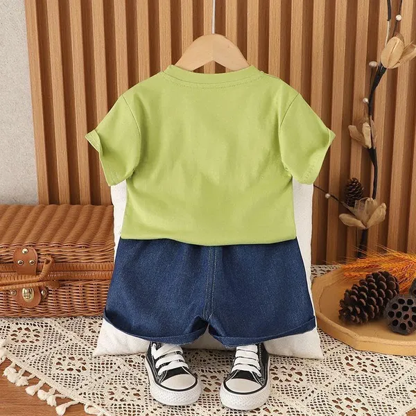 Green_Trendy_&_Comfortable_Giraffe_Denim_Set_For_Boys