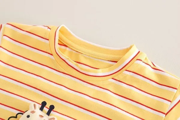 Yellow_Trendy_&_Comfortable_Giraffe_Denim_Set_For_Boys