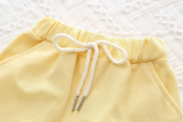 Yellow_Trendy_&_Comfortable_Cotton_T-Shirt_With_Shorts_For_Baby_Girls