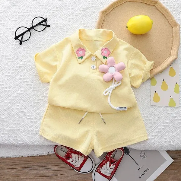 Yellow_Trendy_&_Comfortable_Cotton_T-Shirt_With_Shorts_For_Baby_Girls