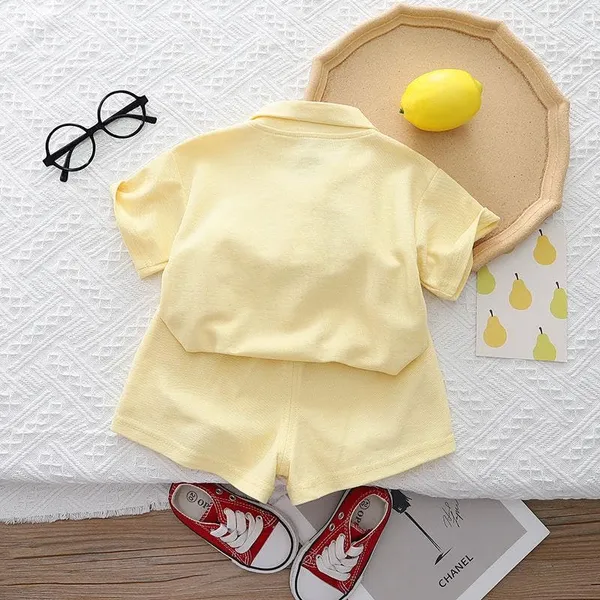 Yellow_Trendy_&_Comfortable_Cotton_T-Shirt_With_Shorts_For_Baby_Girls