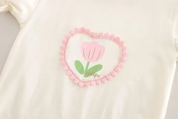Pink_Trendy_&_Comfortable_Tulip_In_Heart_Short_Set_For_Girls