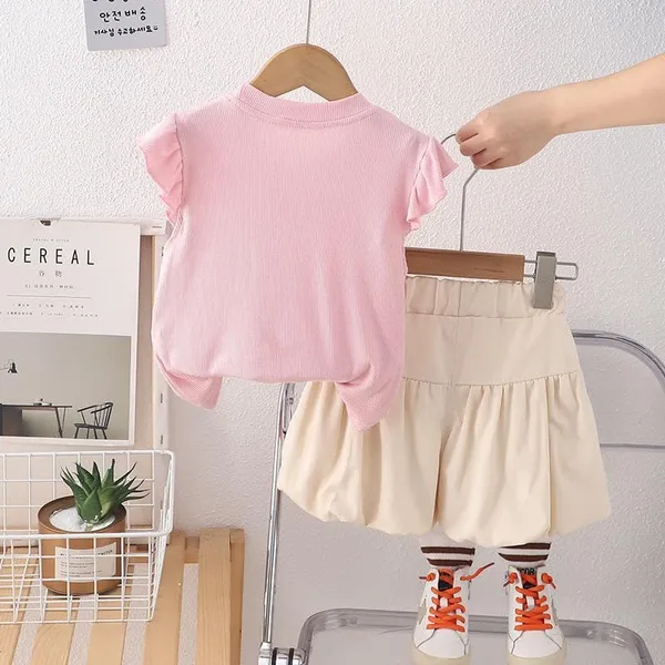 Pink_Trendy_&_Comfortable_Duck_Shorts_Set_For_Girls
