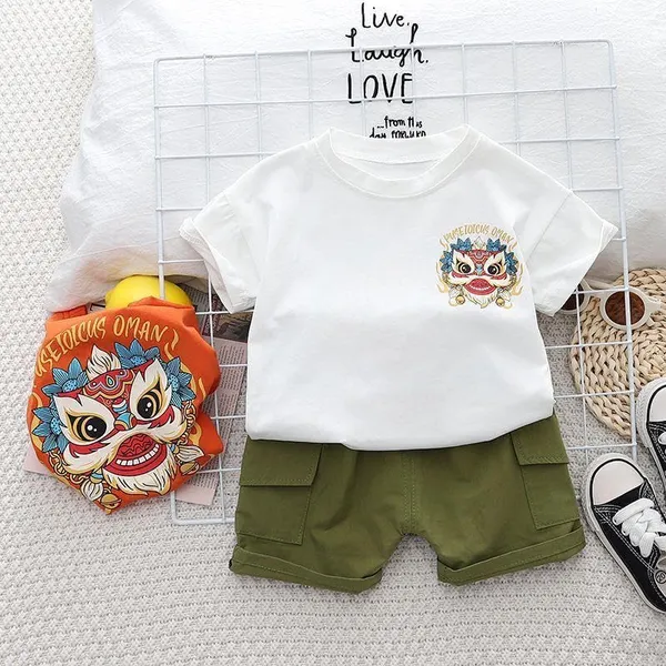 White_Trendy_&_Comfortable_Lion_T-Shirt_Set_For_Boys